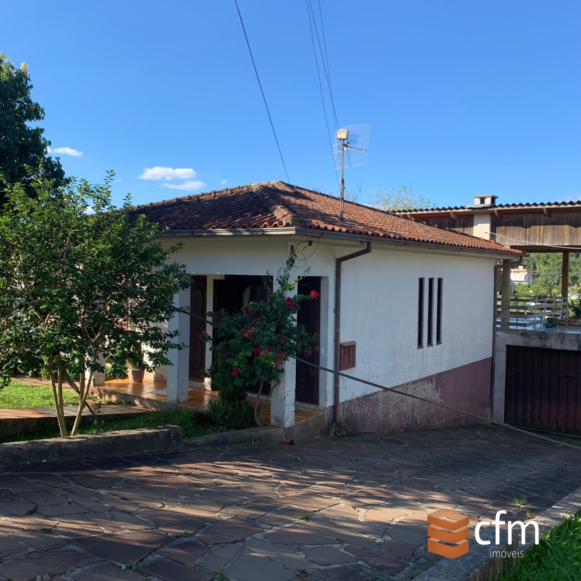 3829CE33-92FD-4E47-8ADB-E033C702AFD4