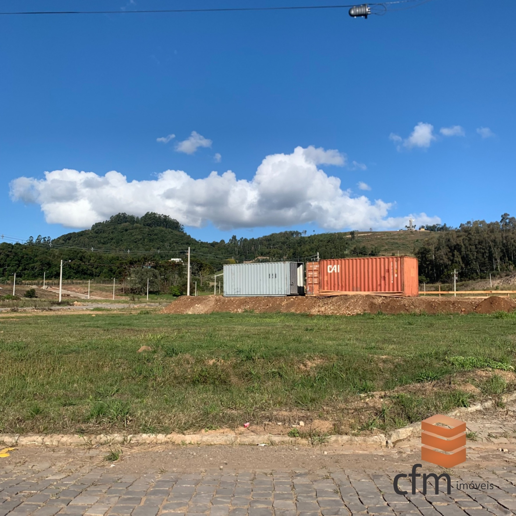 D0DD3F4A-AEFC-43E0-9A0C-29FFE32920CD